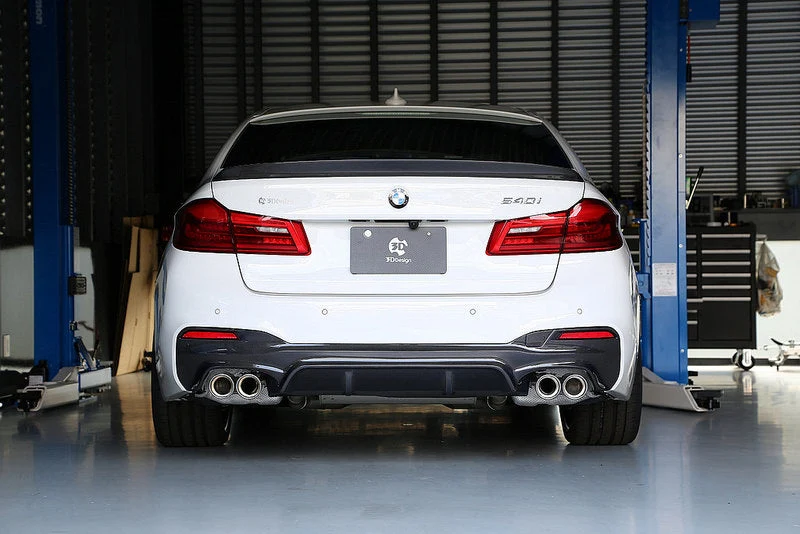 3D Design Karbon Arka Difüzör Type 2 – BMW 5 Serisi G30