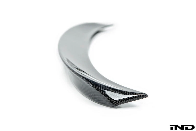 3D Design Karbon Bagaj Spoyleri (1x1 Dokuma) – BMW 5 Serisi G30 / M5 F90