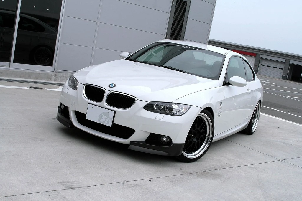 3D Design Karbon Ön Splitter – BMW 3 Serisi E92 / E93 M Sport