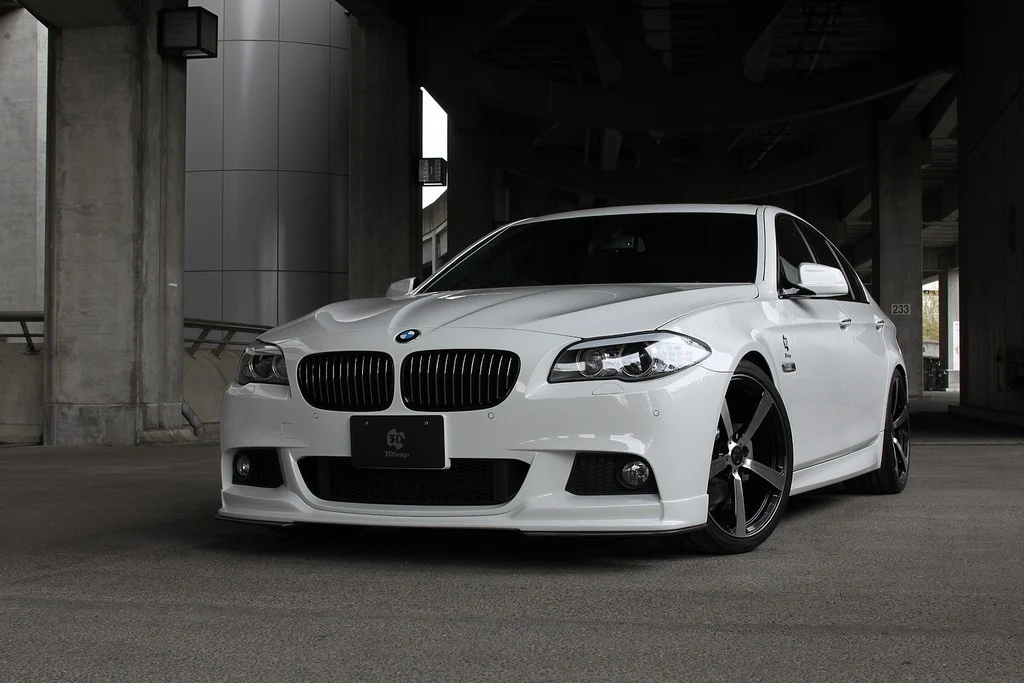 3D Design Poliüretan Ön Lip – BMW 5 Serisi F10 / F11 M Sport