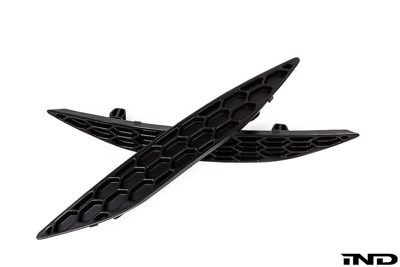 Acexxon Honeycomb Arka Reflektör Kaplama Seti – Volkswagen Golf GTI (Mk7)
