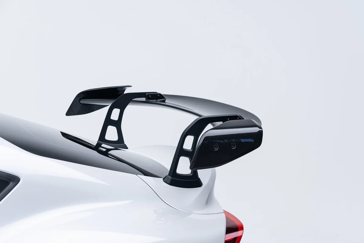 ADRO AT-R2 Kanat V2 Ayak Seti (95 mm) – Toyota Supra (A90 / A91)