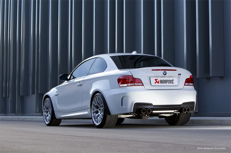 Akrapovič Slip-On Line Titanyum Egzoz Sistemi – BMW 1M E82