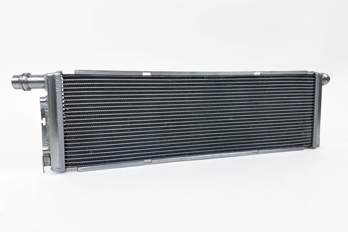CSF Alüminyum Performans Radyatör (Orta) – Porsche 911 (992)