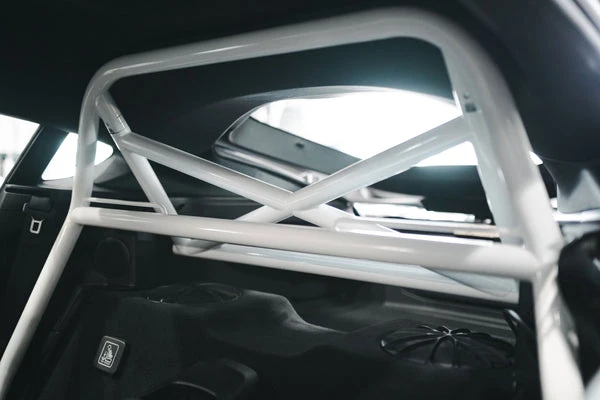 Titan Motorsports Chromoly Harness Bar (Yarış Kemeri Çubuğu) – Toyota Supra (A90 / A91)