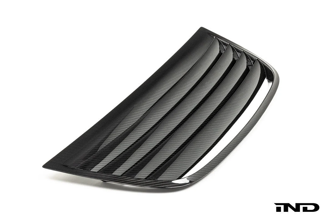 Verus Engineering Karbon Kaput Menfez Kiti – BMW M2 G87