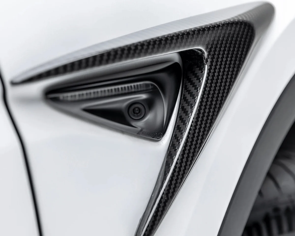 Vorsteiner Karbon Çamurluk Yan Izgarası Seti – Tesla Model Y