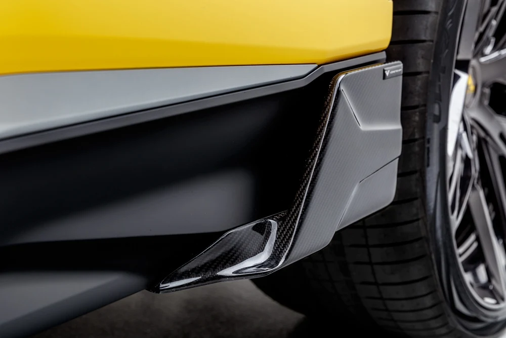 Vorsteiner Urus X Karbon Yan Marşpiyel Blade Seti – Lamborghini Urus